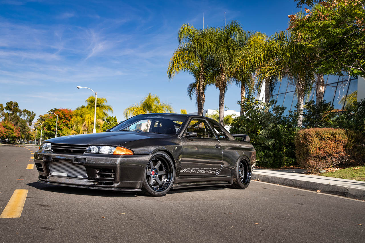 R32GT-R DRY CARBON 2021